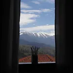 Otel Mitikas