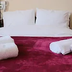 Mitikas Otel
