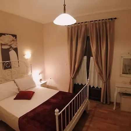 Отель Mitikas Livadi (Thessaly)